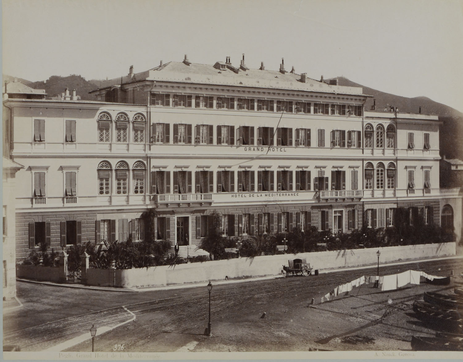 -GENUA - GENOVA - Pegli. Grand Hotel de la Mediterranée. Ansicht dedes Grand Hotels im Stadtteil Pegli.