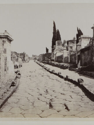 -POMPEI - Via delle tombe. Ansicht der Nekropole von Pompei.