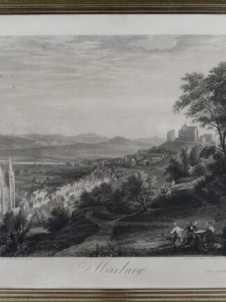 -MARBURG/Lahn. Gesamtansicht von einer Anhöhe aus mit der Elisabethkirche und dem Schloss im Hintergrund.